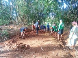 KERJA BAKTI BUAT JALAN RT 07